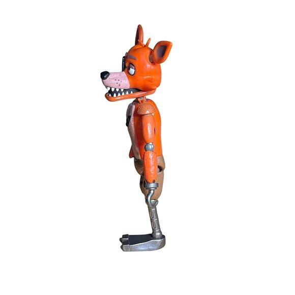 Funko Five Nights At Freddy's FNAF 5” Foxy The Pirate Articulated Figure BAF - Picture 2 of 6
